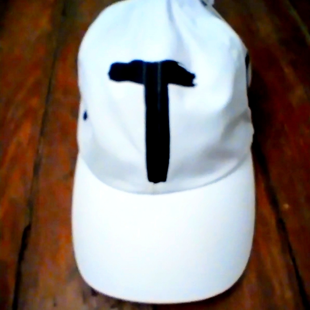 TACKMA HAT